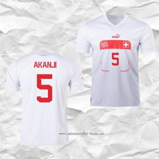 Camiseta Segunda Suiza Jugador Akanji 2022