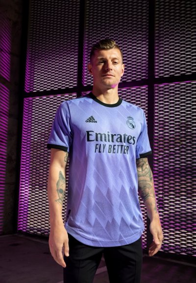 Púrpura apasionado!Adidas Presenta Camiseta Segunda Real Madrid 2022 2023