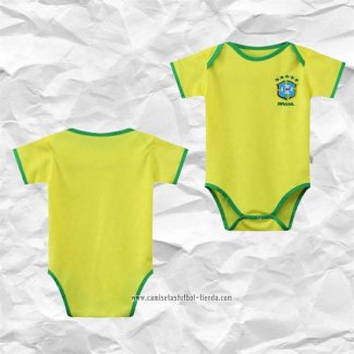 Camiseta Primera Brasil 2022 Bebe