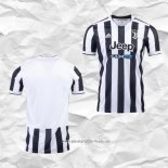 Camiseta Primera Juventus 2021 2022